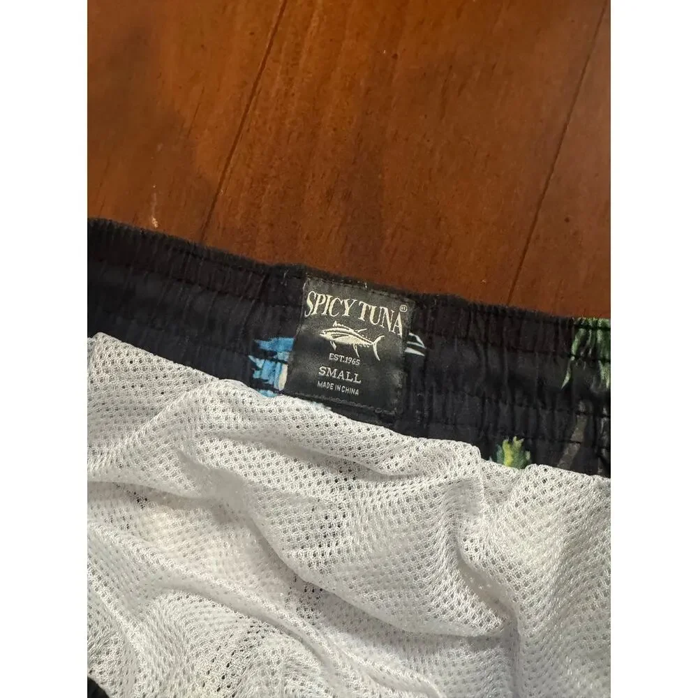Spicy Tuna Mesh Lined Drawstring Swim Trunks Men Small black Retro VW Multi NWT
